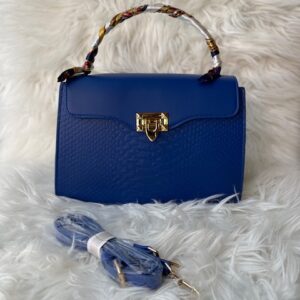 Sac à main effet serpent bleu